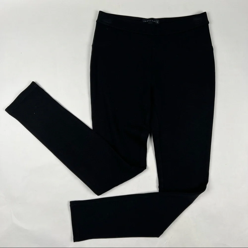 NWOT - Sanctuary XS Pull On Black Leggings, Back Pockets, Stretchy - Picture 2 of 14